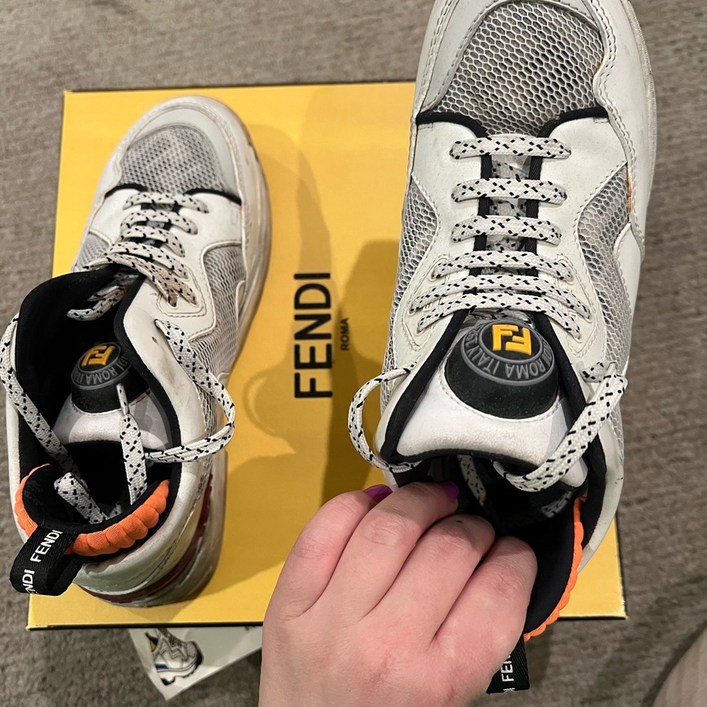 FENDI logo sneakers size 37
